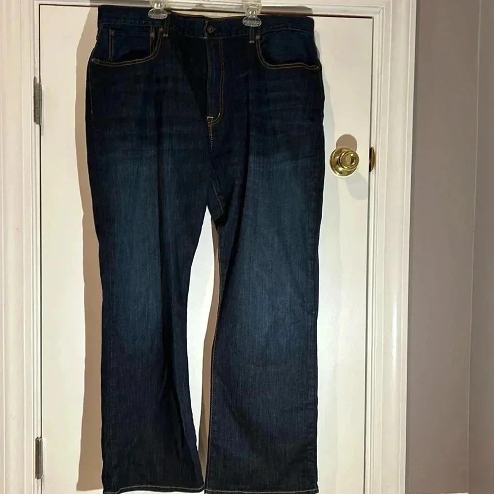 Cremieux Bootcut Men’s Jeans size 40x30 Dark‎ Wash